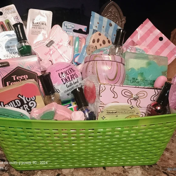 Teenage Girls Custom Christmas Birthday Basket Just Because Custom Basket - Picture 7 of 11